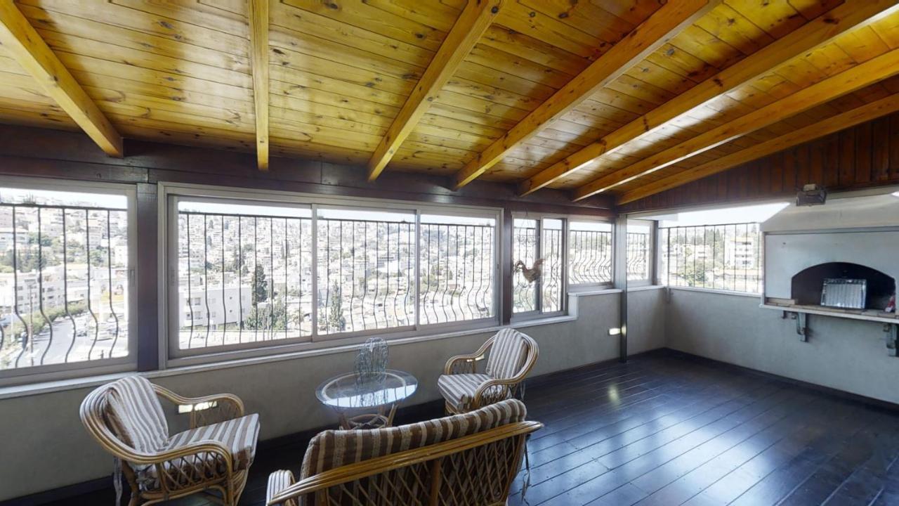 Cozy Wood Apartment With Great View To Nazareth Exterior photo